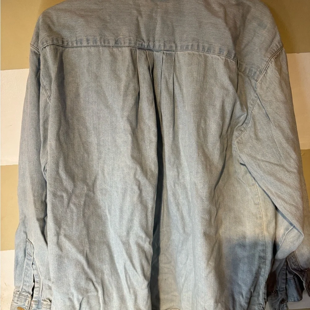 Levi's Light Blue Denim Shirt Jacket - Men's Casual Layering - Picture 3 of 4